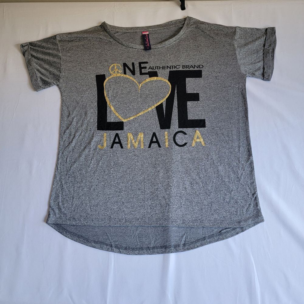 One love, Sun kissed island, size L new‎ never worn, super soft